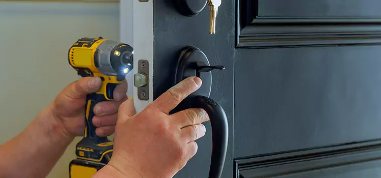 Locksmith Emergency Service Crofton