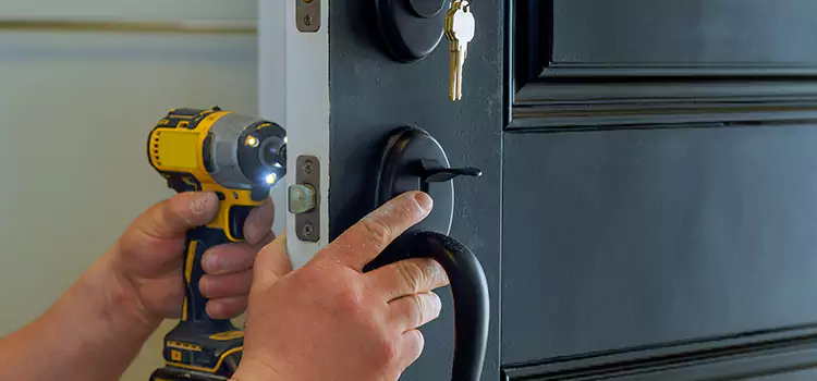 Commercial Door Lock Installation Crofton